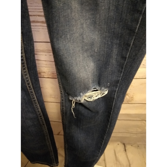 Paige Distressed Verdugo Ankle Jeans - Picture 3 of 14